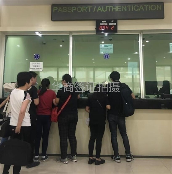 旅游簽能補辦護照嗎